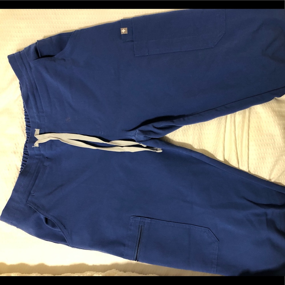 Yola figs denim blue size sm